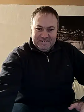 Snapshot of Pourleplasirs chatting on 02-12-25, 10:15 Pourleplasirs online show from 02-12-25, 10:15