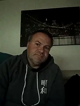 Pourleplasirs online show from 05-14-26, 12:17