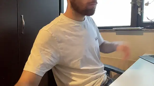 bullyboyy online show from 02-27-25, 06:50