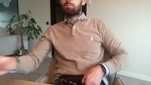 bullyboyy online show from 10-09-25, 03:43