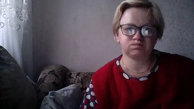 Snapshot of Mayya4321 chatting on 05-10-26, 06:18 Mayya4321 online show from 05-10-26, 06:18