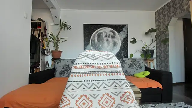 Snapshot of morgank chatting on 02-08-25, 12:06 morgank online show from 02-08-25, 12:06