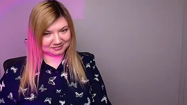 Lola moree online show from 02-04-25, 03:26