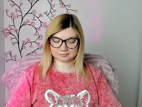Lola moree online show from 05-19-26, 11:38