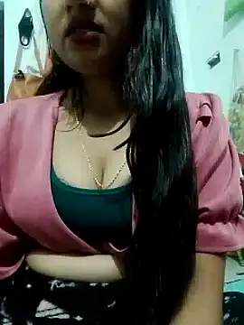 Snapshot of saaniya chatting on 02-19-25, 03:38 saaniya online show from 02-19-25, 03:38