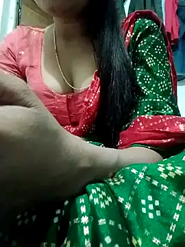 Snapshot of saaniya chatting on 02-24-25, 08:36 saaniya online show from 02-24-25, 08:36