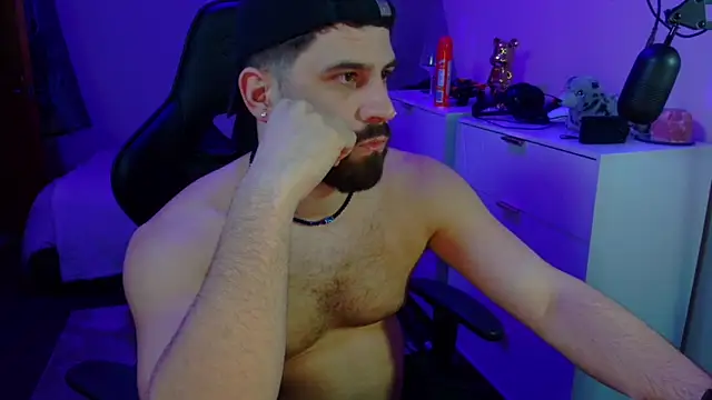 Snapshot of lucas_kazimm chatting on 03-03-25, 09:05 lucas kazimm online show from 03-03-25, 09:05