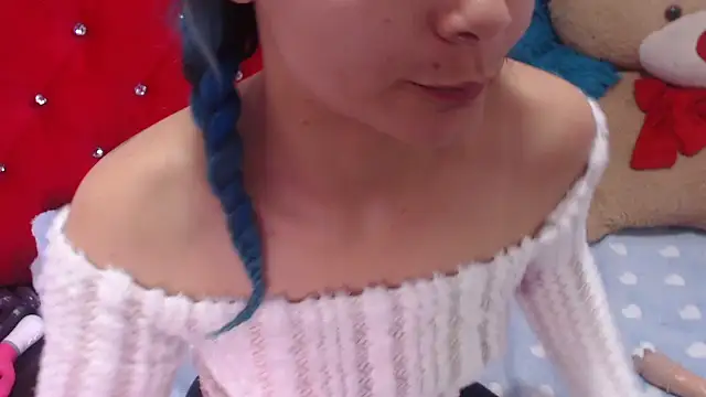 Ariasmithog online show from 10-31-25, 05:19