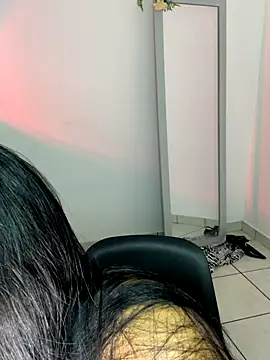 meli ortiz  online show from 09-18-25, 06:32