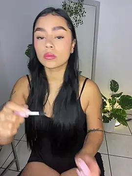 meli ortiz  online show from 07-17-26, 02:02