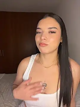 eileensophi online show from 04-20-26, 02:14