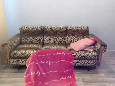 SexyBeatriice online show from 12-14-25, 07:25