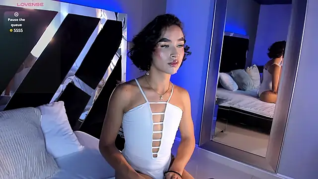 AliDiaz  online show from 02-24-25, 07:19