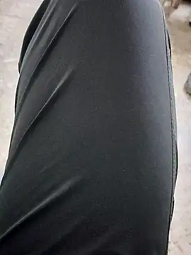 suggest121 online show from 03-21-25, 01:45