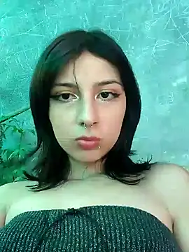 Maiden-Hot online show from 02-01-25, 07:34