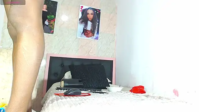 k stormi  online show from 11-20-25, 01:17