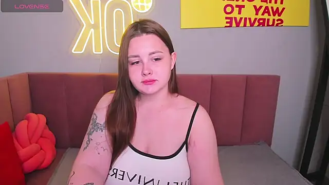 MargaretRoyy online show from 10-01-25, 02:06