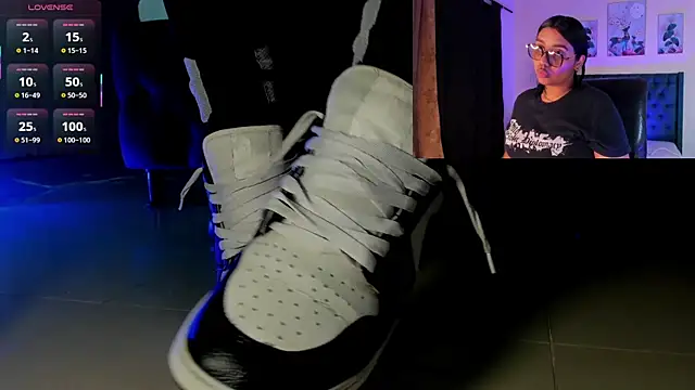 aleya bliss online show from 11-21-25, 04:00