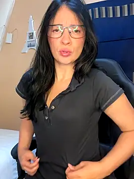 ValeriaVixen online show from 10-21-25, 08:09