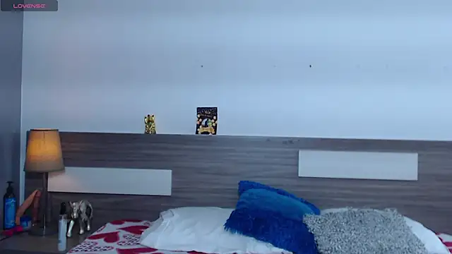 Liiamthompson online show from 10-23-25, 12:59