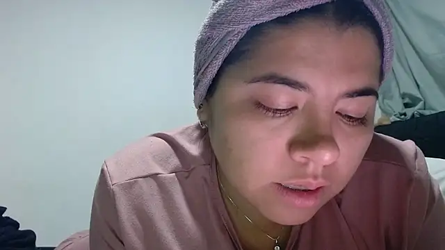 viccky vick online show from 04-21-26, 02:04