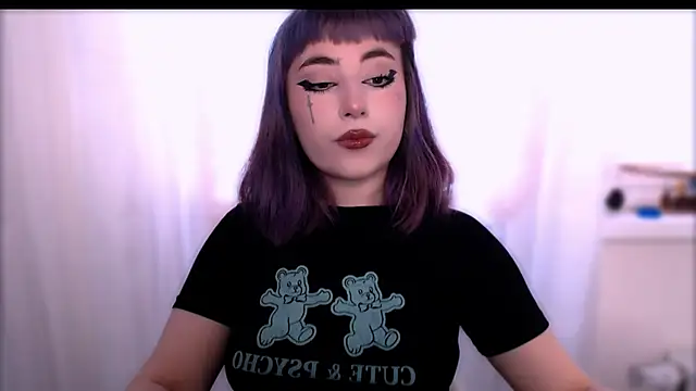 purplewitch online show from 12-21-25, 05:47