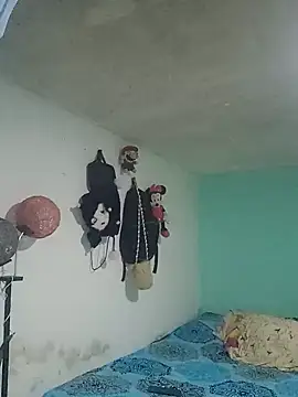 alexandraluv online show from 03-07-25, 04:00