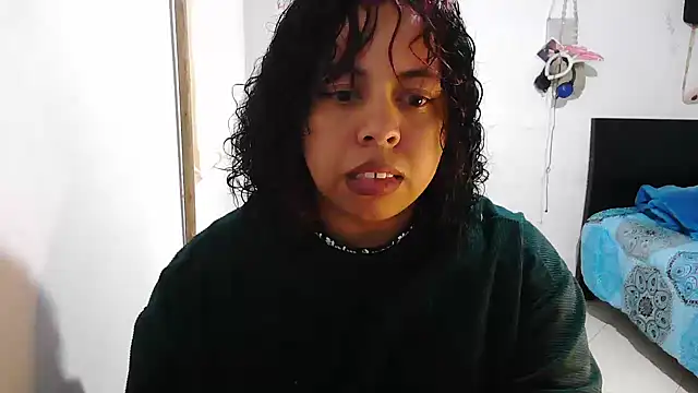 alexandraluv online show from 11-18-25, 04:44