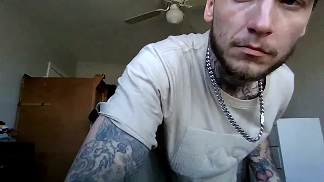 cruz815 online show from 04-04-26, 08:50