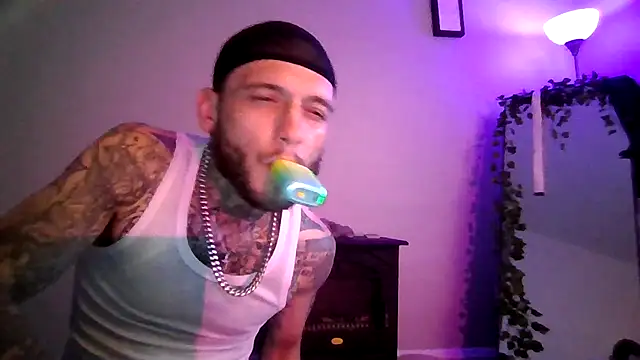 cruz815 online show from 06-06-26, 05:01