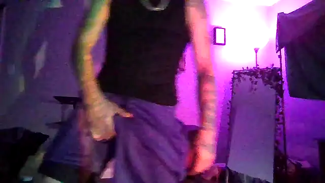 cruz815 online show from 06-23-26, 02:09