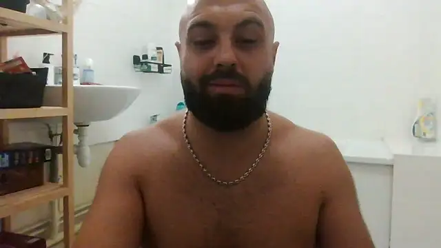 Snapshot of Zer_oki chatting on 09-19-25, 06:19 Zer oki online show from 09-19-25, 06:19