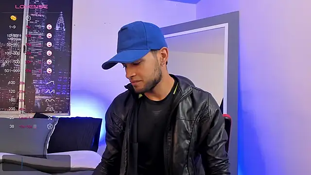 Max Conor1 online show from 02-10-25, 12:29