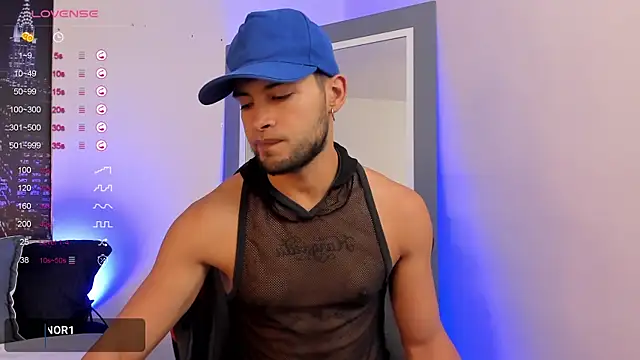 Max Conor1 online show from 02-13-25, 11:28