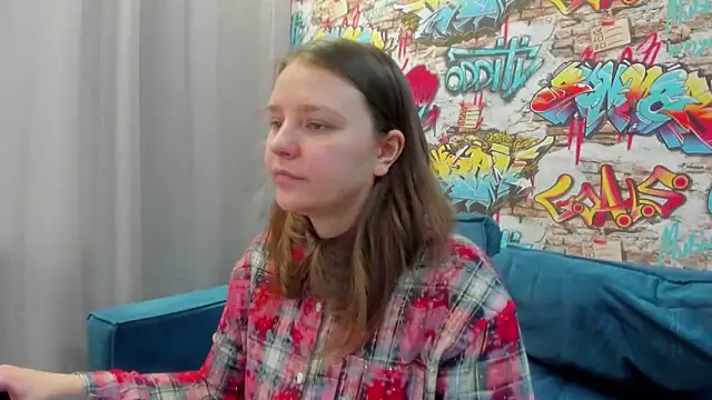 Snapshot of Jenny_Jimmy chatting on 05-11-26, 09:48 Jenny Jimmy online show from 05-11-26, 09:48