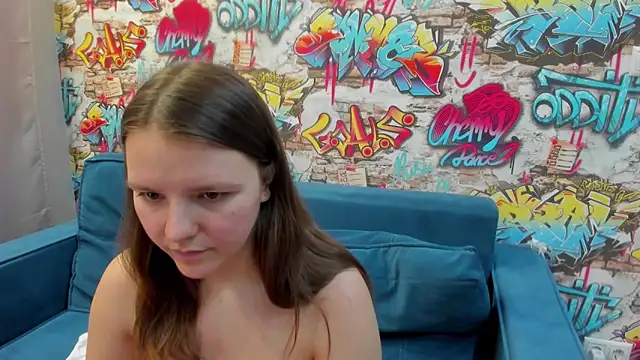 Snapshot of Jenny_Jimmy chatting on 05-11-26, 04:04 Jenny Jimmy online show from 05-11-26, 04:04