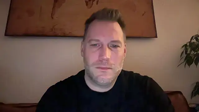 Christian87xxx online show from 12-17-25, 06:41