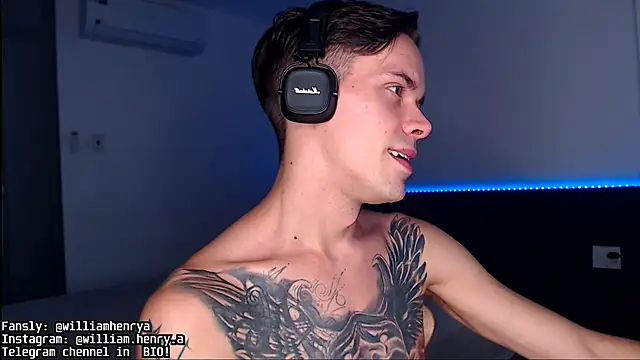 William Henry  online show from 10-31-25, 06:25