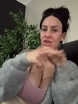 goddess-harper online show from 12-18-25, 11:16