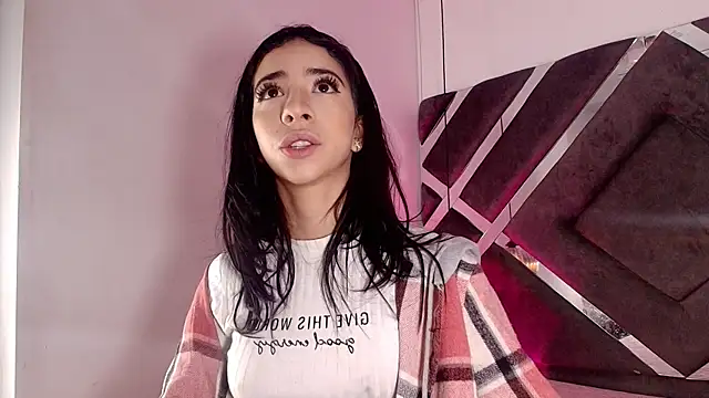 sara lopee1 online show from 10-06-25, 12:02