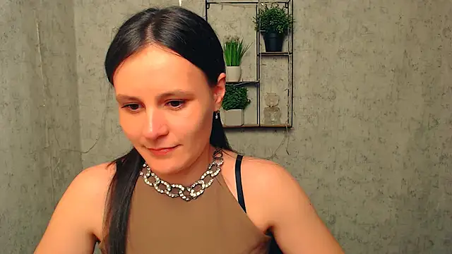 ValeriaHeart  online show from 02-17-25, 02:15