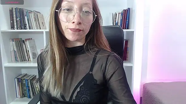 Snapshot of Carlin_Diaz chatting on 02-10-25, 04:52 Carlin Diaz online show from 02-10-25, 04:52