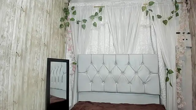 Rachel new20 online show from 01-09-26, 08:43