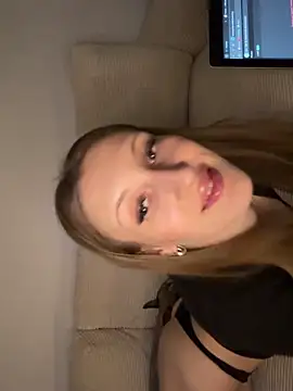 Snapshot of chaanntyy chatting on 01-30-25, 10:41 chaanntyy online show from 01-30-25, 10:41