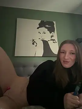 Snapshot of chaanntyy chatting on 02-10-26, 11:47 chaanntyy online show from 02-10-26, 11:47