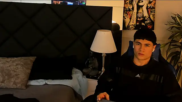 roan birkin online show from 04-08-26, 07:36