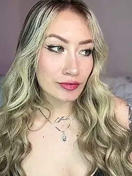 Lally Valencia   online show from 02-18-25, 07:10