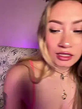 Lally Valencia   online show from 03-20-25, 05:57