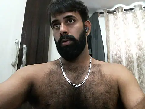Snapshot of indianhairybull chatting on 04-25-26, 04:48 indianhairybull online show from 04-25-26, 04:48