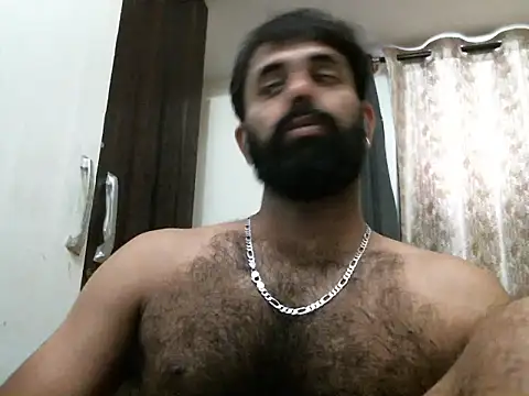 Snapshot of indianhairybull chatting on 04-29-26, 04:49 indianhairybull online show from 04-29-26, 04:49